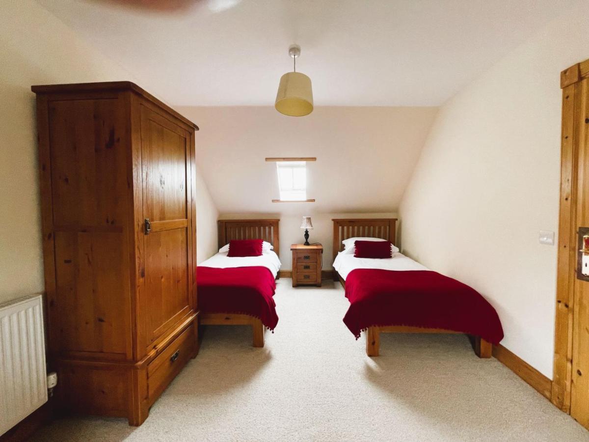Marnoch Deveron Valley Cottages מראה חיצוני תמונה