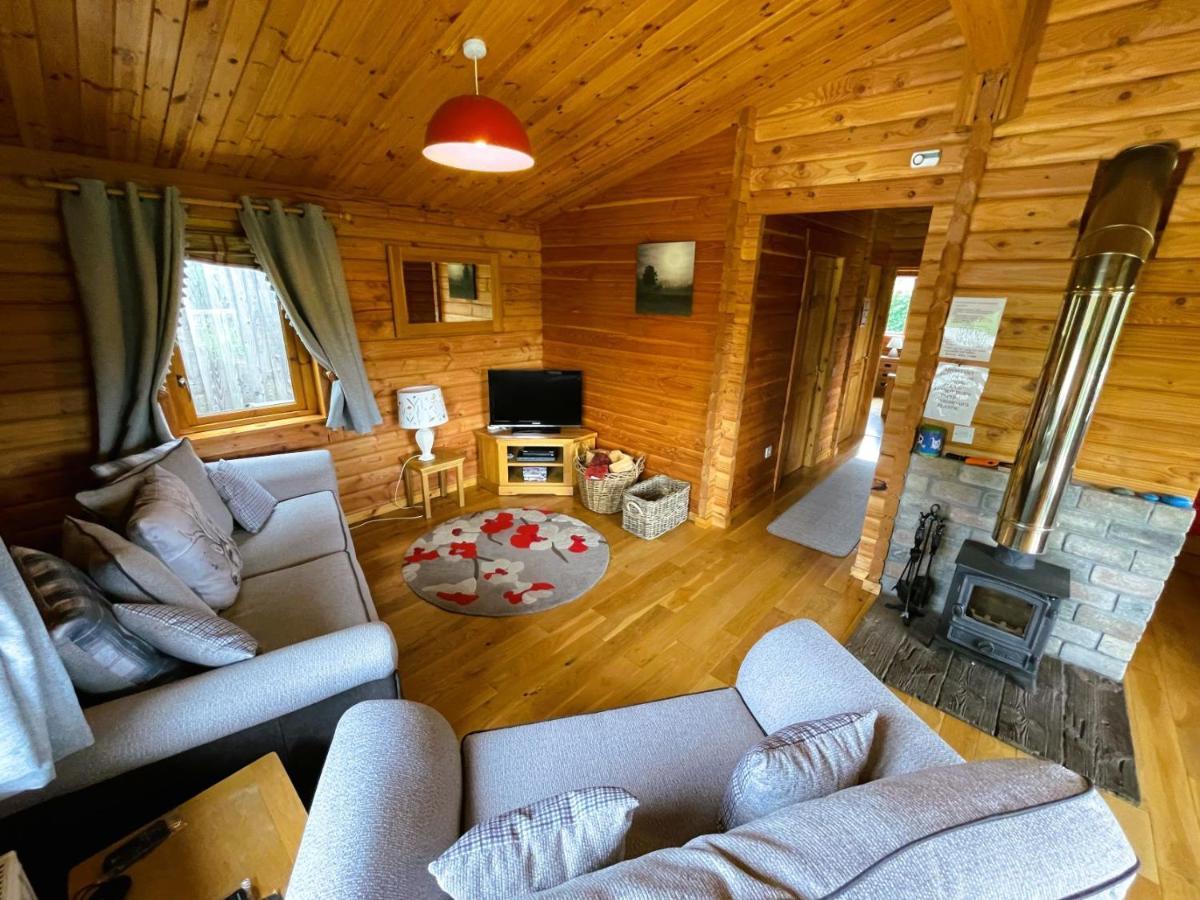 Marnoch Deveron Valley Cottages מראה חיצוני תמונה